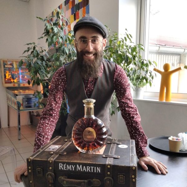 illustration - Entretien avec Cyril, alternant CQP Barman